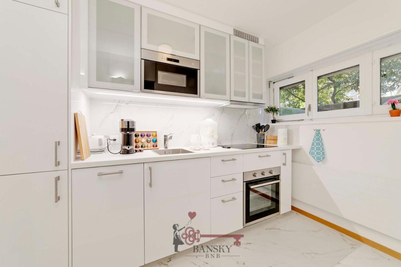 Duplex Loft In Center With Garden, Wi-fi -by Easylife Swiss
